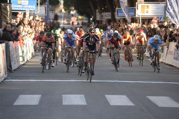 Luka Mezgec wins stage 2